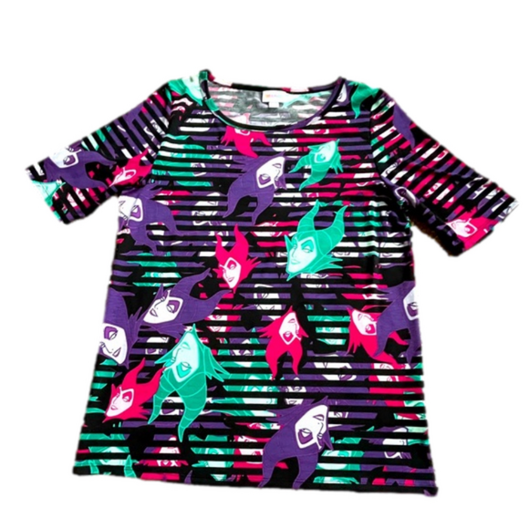 LuLaRoe Tops - 🇺🇸LuLaRoe Disney Maleficent Gigi shirt